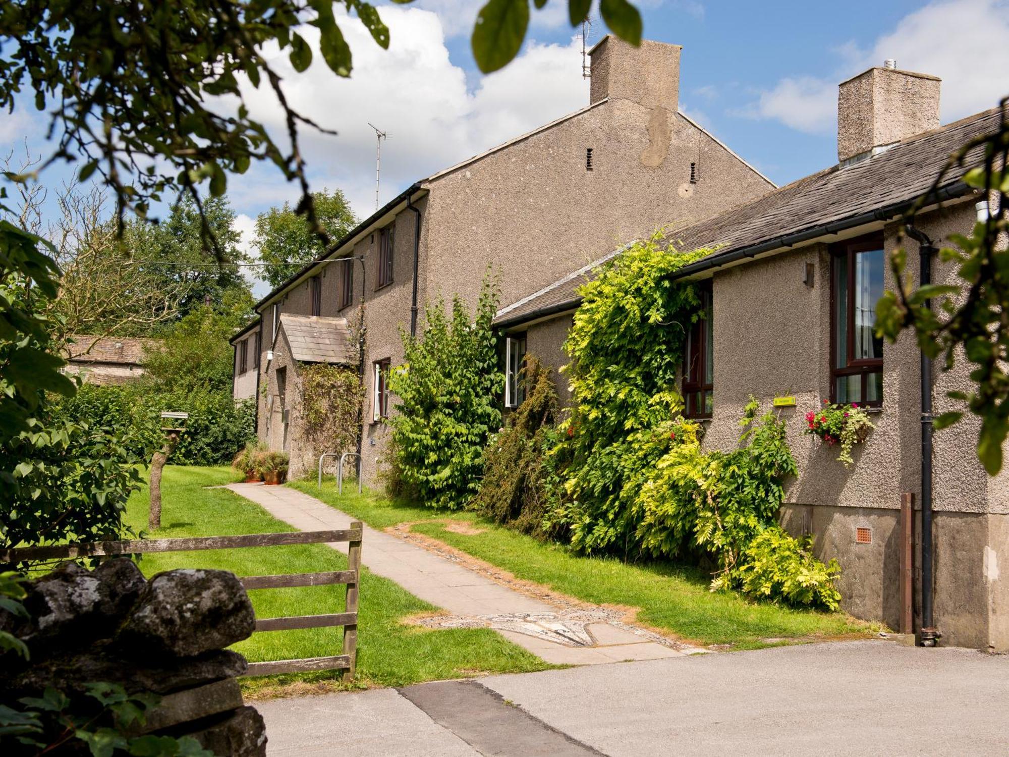 Yha Malham Hostel Exterior foto