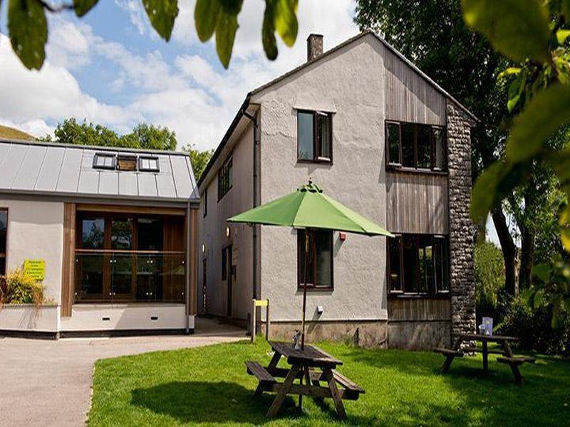Yha Malham Hostel Exterior foto